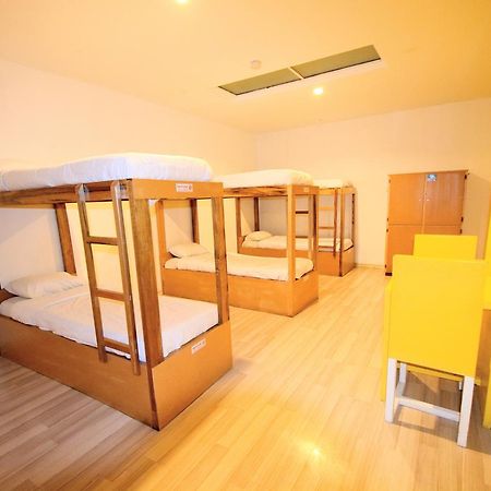 Bauhouse Backpacker Hostel Cuenca Exterior foto